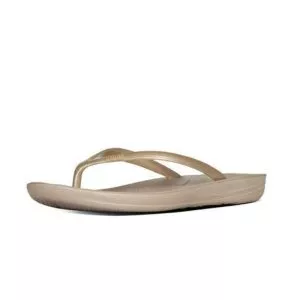 FitFlop iQushion Toe-Post Sandals E54-010 כפכפי אצבע לנשים בצבע זהב