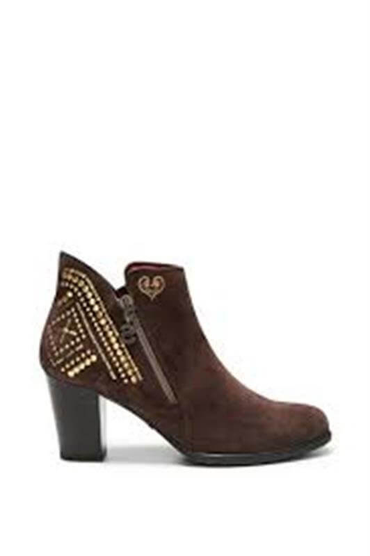 Shoes24