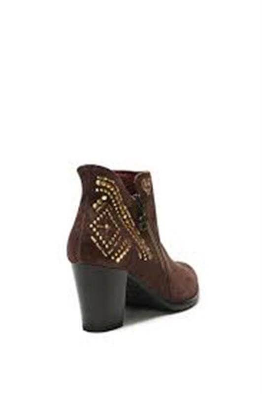 Shoes24