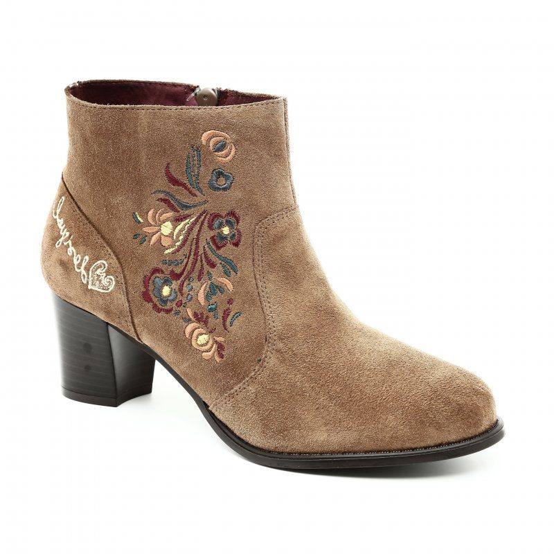 Shoes24