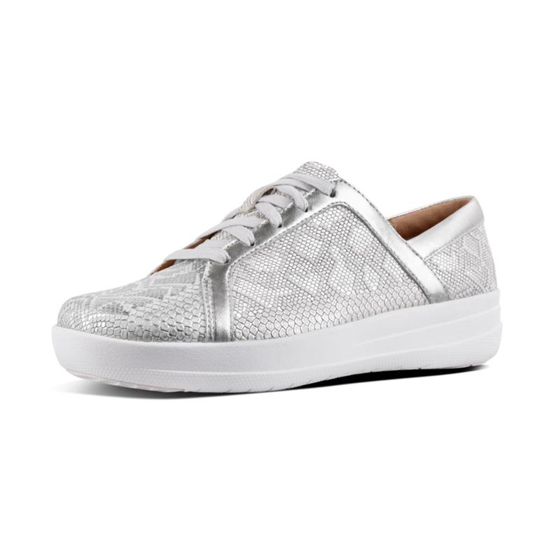 Shoes24