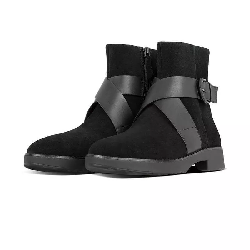 FitFlop | Y84-090 מגפי נשים מונה עם אבזם שחור זמש – תמונה 4