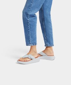 FY6-A45 / FITFLOP  כפכף אצבע עם אבזם כחול