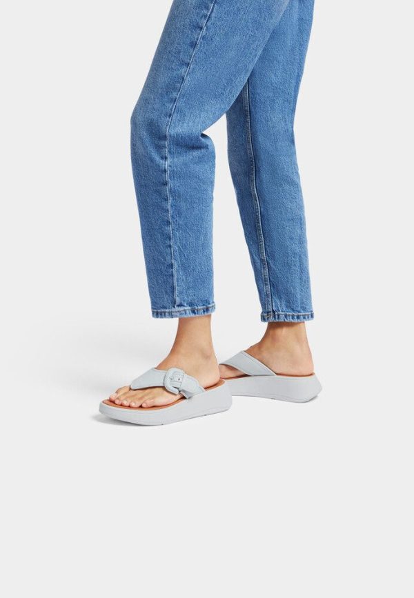 FY6-A45 / FITFLOP  כפכף אצבע עם אבזם כחול