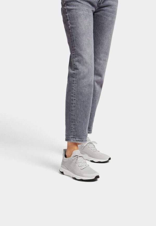 GB7-A54  FITFLOP סניקרס אפור