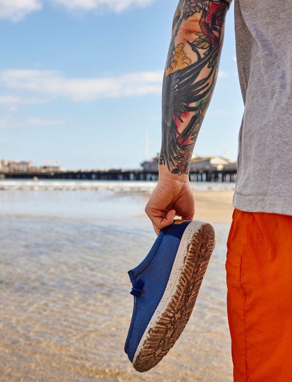 ⁦נעלי סליפ און לגבר נייבי WALLY WASHED CANVAS / Hey DUDE⁩ – תמונה ⁦7⁩