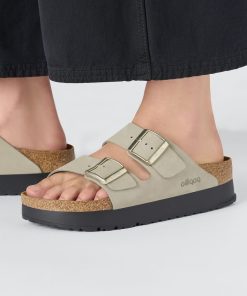 כפכפי בירקנשטוק פלטפורמה לנשים BIRKENSTOCK / Arizona Platform Eucalyptus