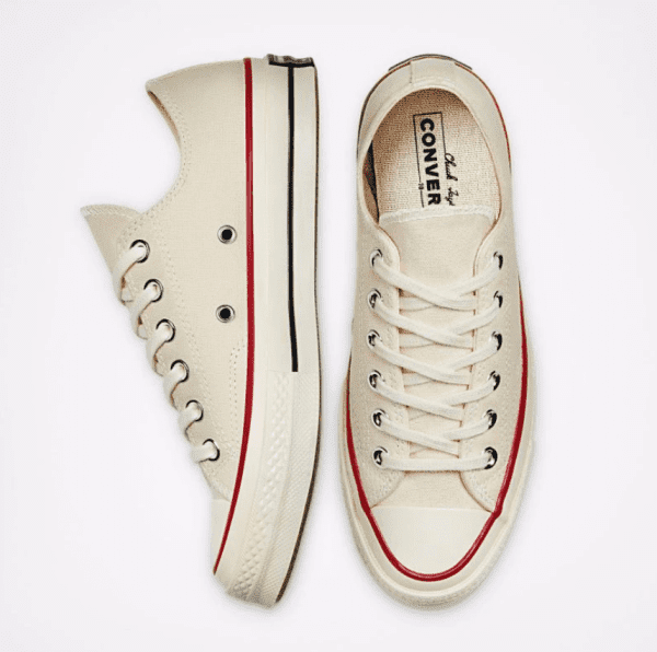 ⁦סניקרס קנבס נמוכות יוניסקס CONVERSE /  CHUK 70⁩ – תמונה ⁦4⁩