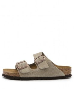 כפכפי בירקנשטוק לנשים BIRKENSTOCK / Arizona Taupe