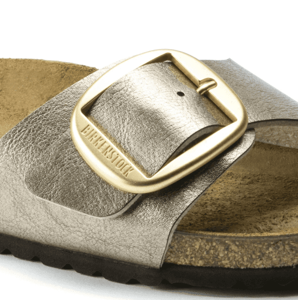 ⁦כפכפי בירקנשטוק עם אבזם לנשים BIRKENSTOCK / Madrid Taupe⁩ – תמונה ⁦5⁩