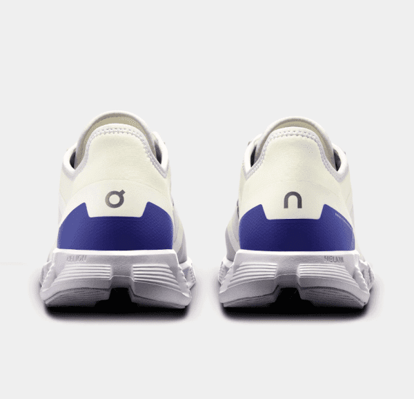 ⁦Cloud X 3 AD Undyed | Nimbus נעלי ריצה און קלאוד לנשים⁩ – תמונה ⁦4⁩