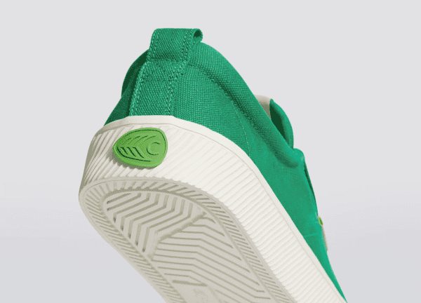 ⁦סניקרס נמוכות לנשים CARIUMA /  OCA Low Green Canvas⁩ – תמונה ⁦4⁩