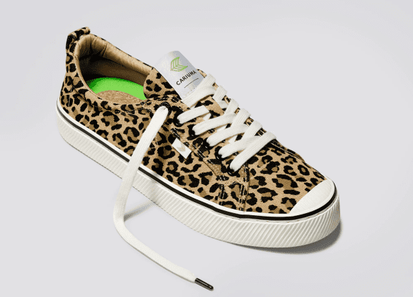 ⁦סניקרס נמוכות לנשים CARIUMA /  OCA Low Stripe Leopard Print Canvas⁩ – תמונה ⁦2⁩