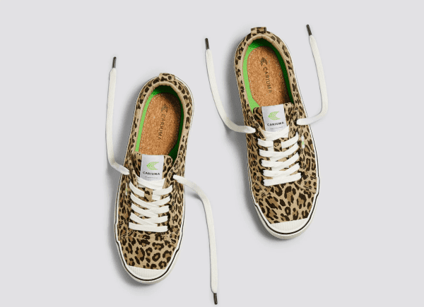 ⁦סניקרס נמוכות לנשים CARIUMA /  OCA Low Stripe Leopard Print Canvas⁩ – תמונה ⁦5⁩