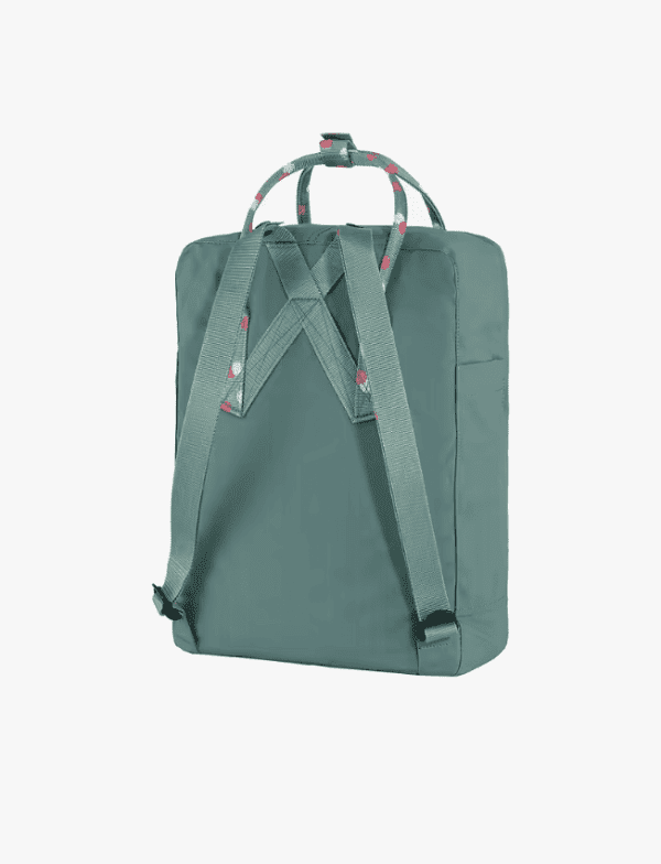⁦Fjallraven Kanken Classic - תיק גב קאן קן קלאסי 16 ליטר בצבע ירוק פורסט קור⁩ – תמונה ⁦3⁩