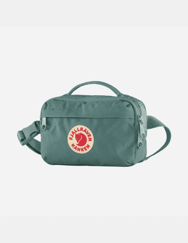 ⁦Fjallraven Kanken Hip Pack - מותנית/פאוץ קאן קן 2 ליטר בצבע ירוק פרוסט⁩ – תמונה ⁦3⁩