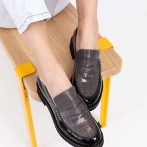 מוקסיני לנשים שחור אפור Jeffrey Campbell /  Lenna