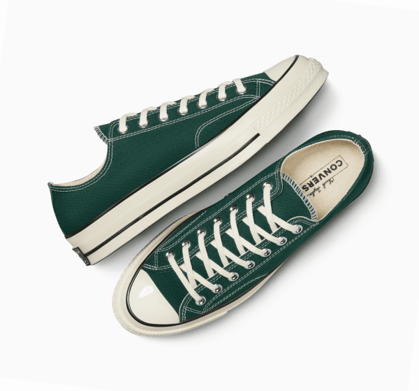 ⁦סניקרס קנבס נמוכות לגבר ירוק  CONVERSE /  CHUCK 70 OX⁩ – תמונה ⁦2⁩