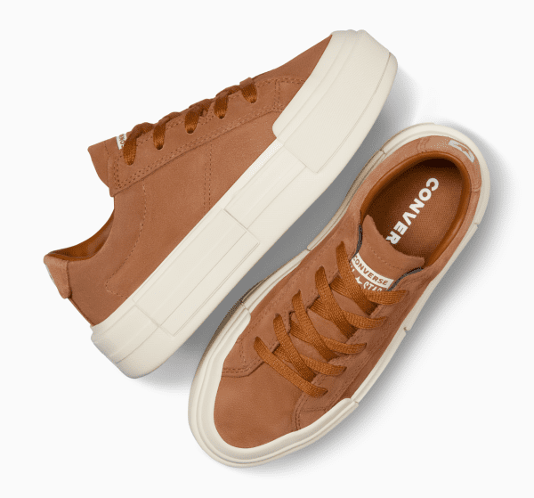 ⁦סניקרס עור נמוכות לנשים חום CONVERSE /  CTAS CRUISE OX⁩ – תמונה ⁦4⁩