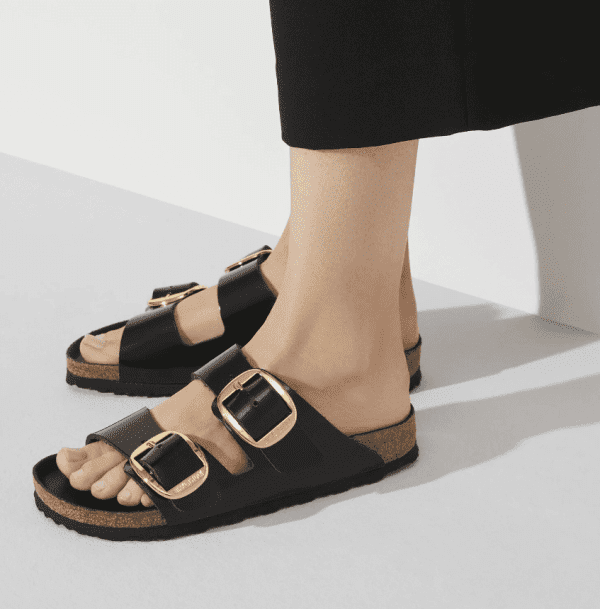 ⁦כפכפי בירקנשטוק אריזונה אבזם שחור לנשים BIRKENSTOCK / Arizona Black⁩ – תמונה ⁦2⁩