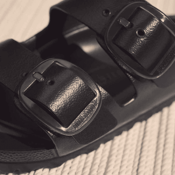 ⁦כפכפי בירקנשטוק אריזונה גומי שחור לנשים BIRKENSTOCK / EVA⁩ – תמונה ⁦10⁩