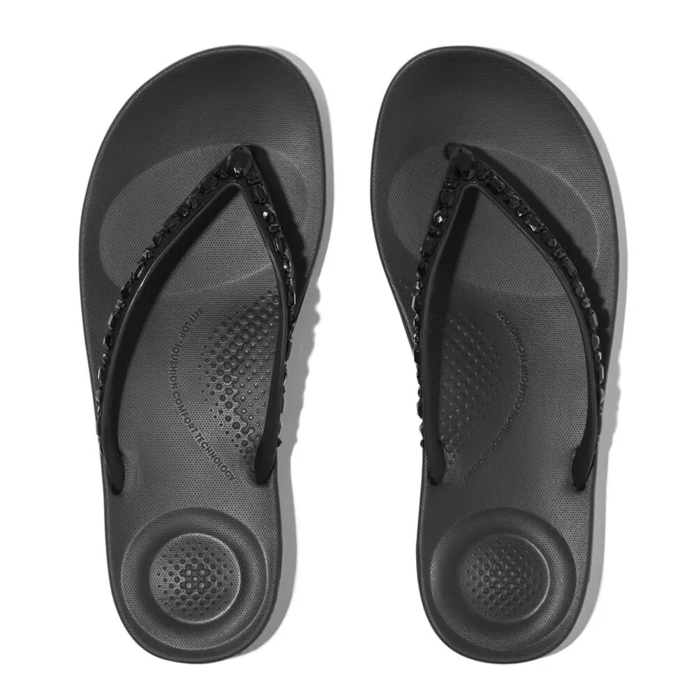 FitFlop iQushion Crystal Toe-Post | JC8-090 כפכפי אצבע לנשים עם קריסטלים בצבע שחור – תמונה 2