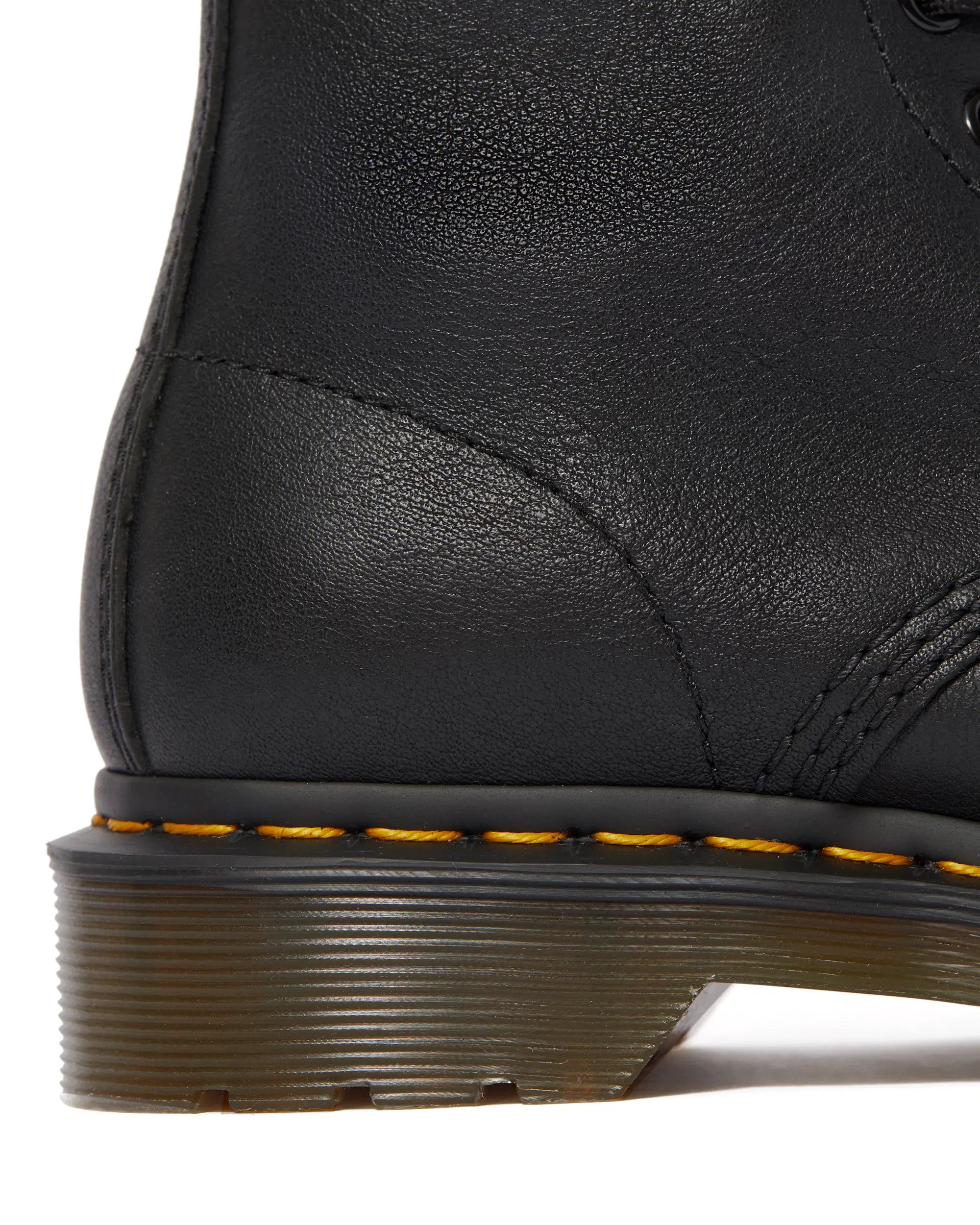 מגפי פסקל שחור DR. MARTENS Pascal Black Virginia – תמונה 15