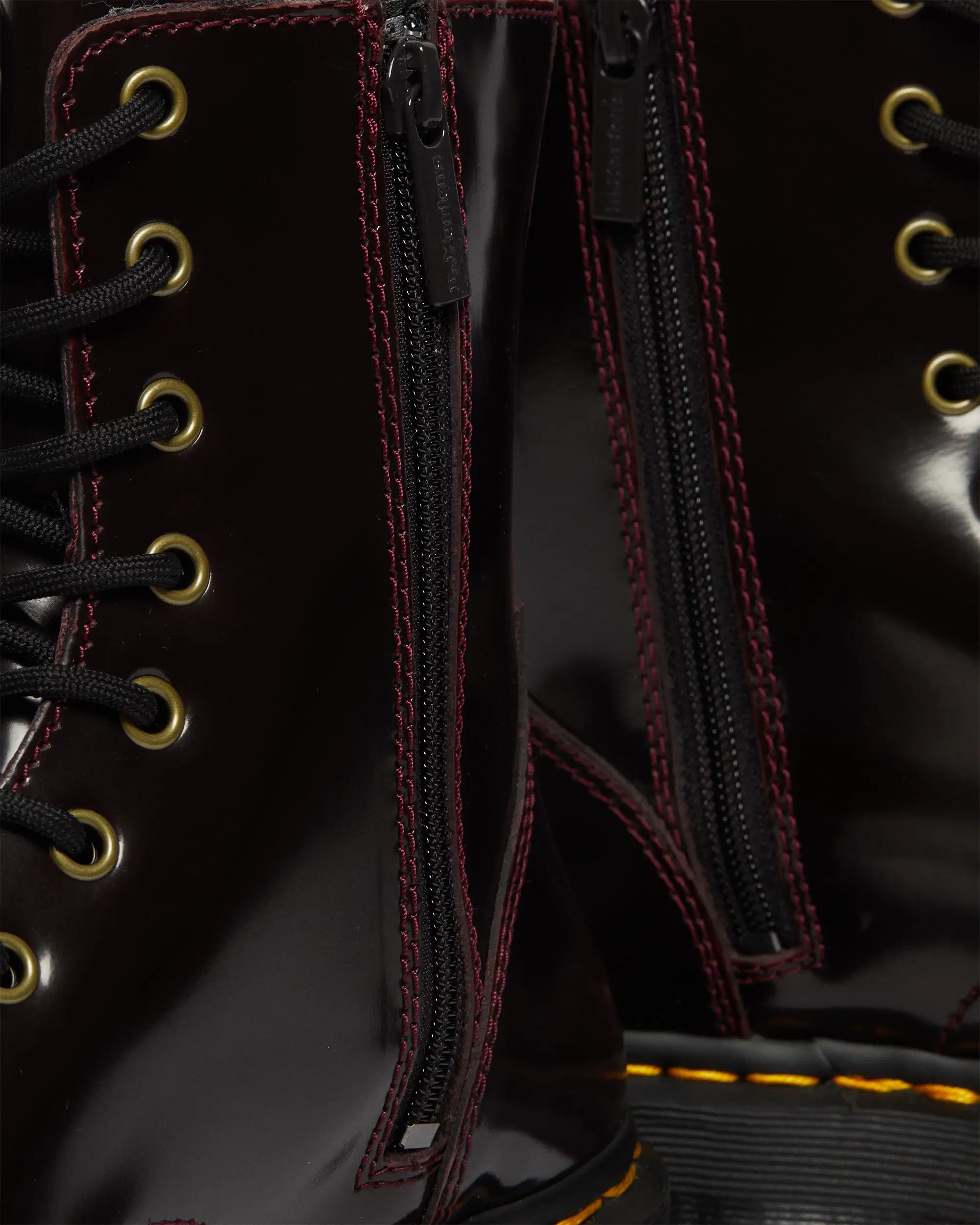 מגפי ג'ידון צ'רי DR. MARTENS Jadon Cherry Red Arcadia – תמונה 10