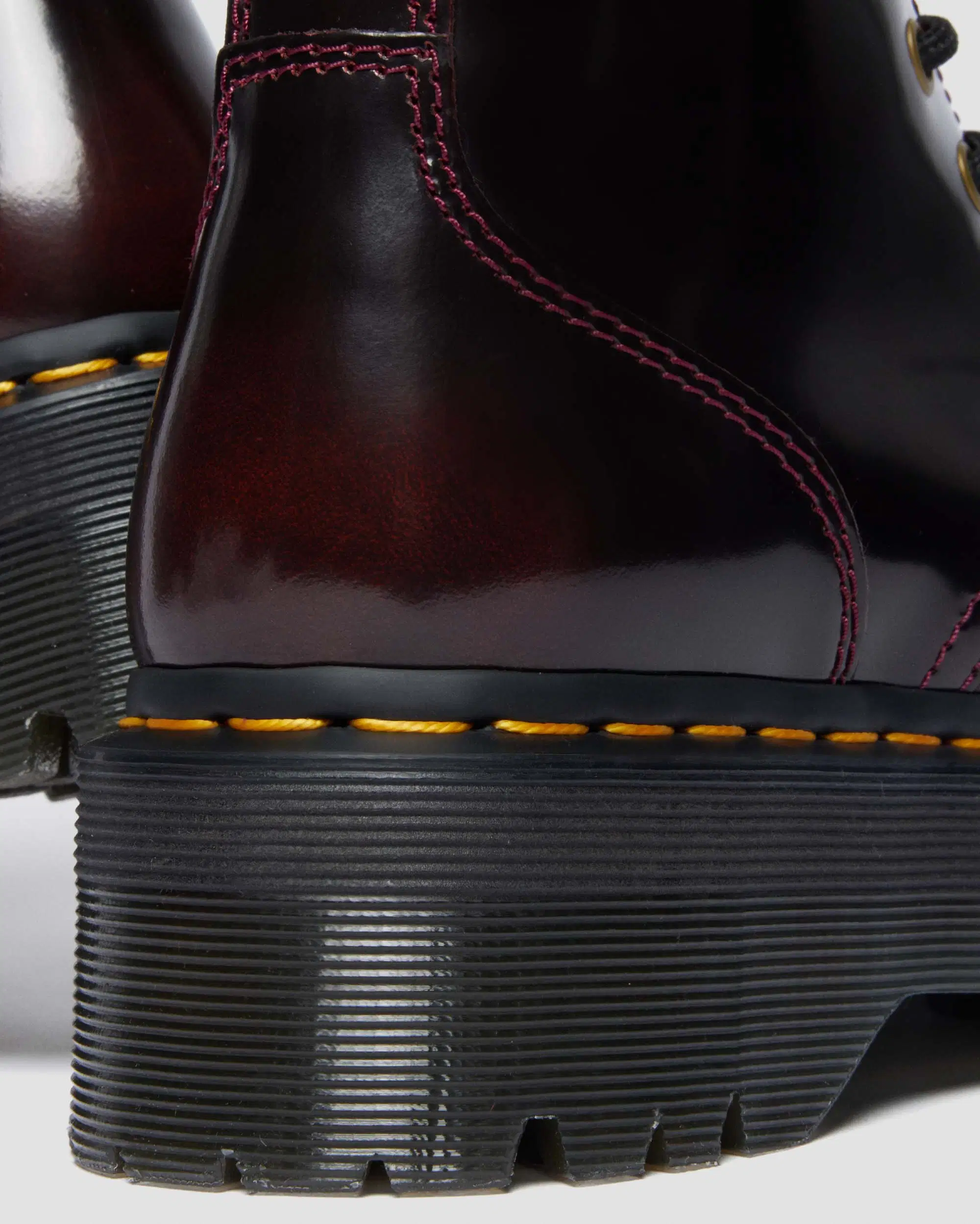 מגפי ג'ידון צ'רי DR. MARTENS Jadon Cherry Red Arcadia – תמונה 9