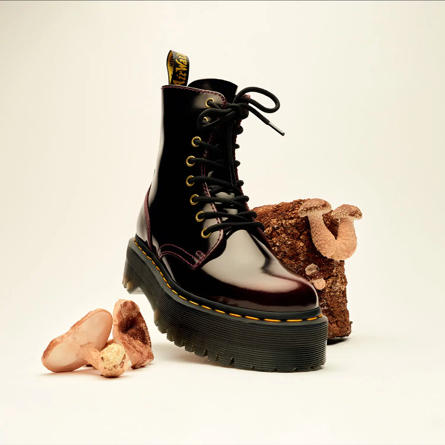 מגפי ג'ידון צ'רי DR. MARTENS Jadon Cherry Red Arcadia – תמונה 13