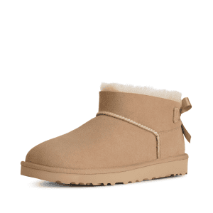 מגפי אולטרה מיני לנשים UGG / Ultra Mini Bailey Bow
